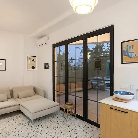 Brand New Close To The Ap1 Saranda