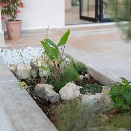 Brand New Close To The Ap1 Daire Saranda